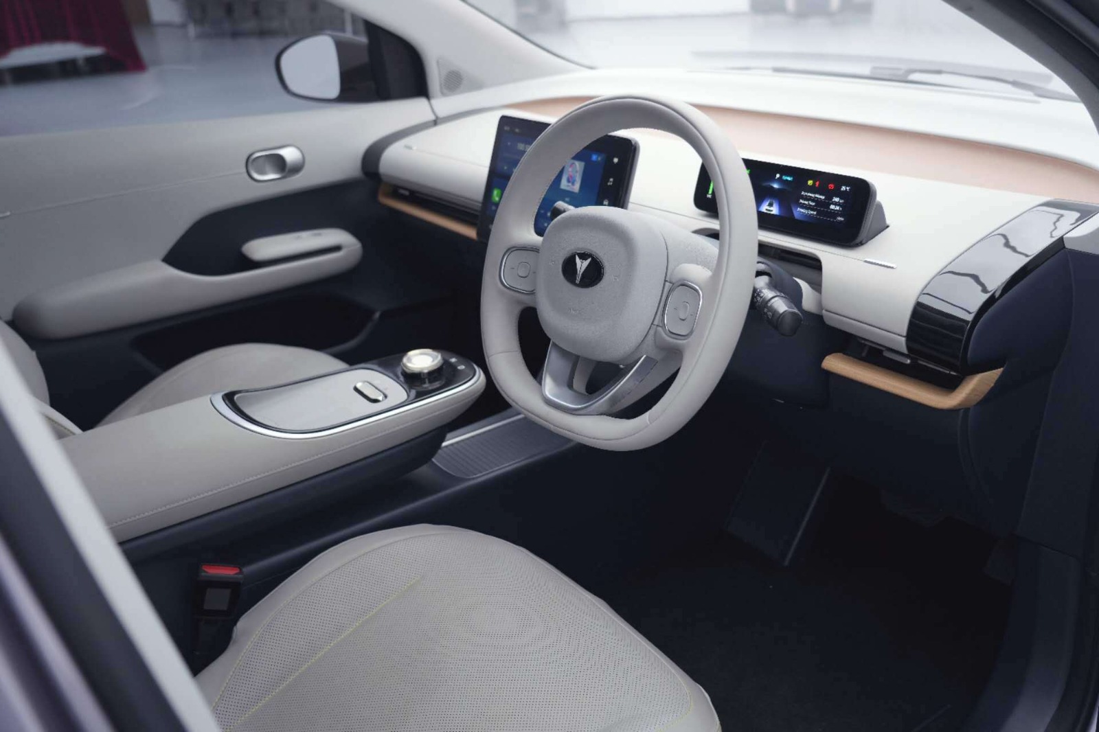 LEV05 Interior